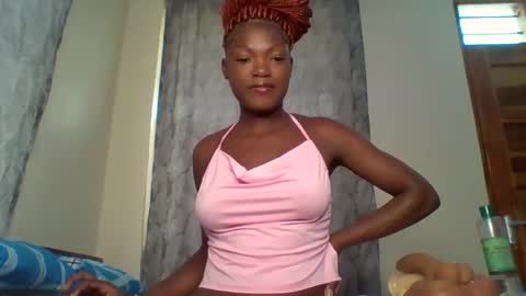 Snapshot of belle_bubbles chatting on April 23, 11:09 am bubbles online show from April 23, 11:09 am