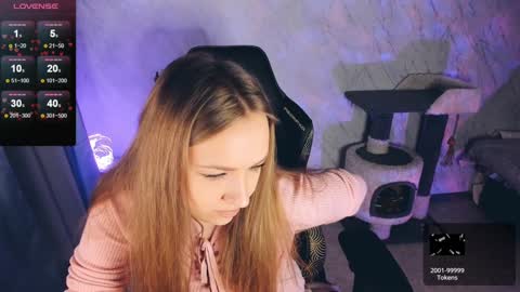 Your Annabelle Wolf  online show from January 6, 2:14 pm