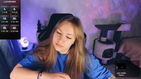 Your Annabelle Wolf  online show from January 11, 6:12 pm