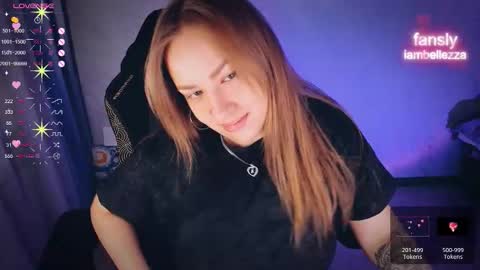 Your Annabelle Wolf  online show from December 1, 2:55 pm