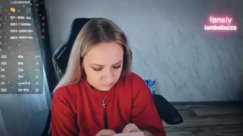 Your Annabelle Wolf  online show from June 24, 12:37 pm