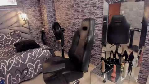 Belly online show from December 18, 3:34 am