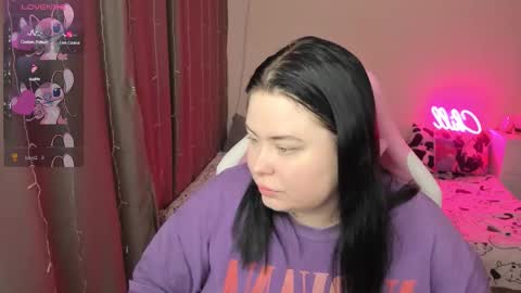 LinaBoo online show from February 2, 4:11 am