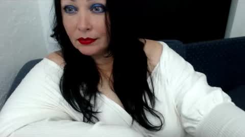 beluckynow online show from May 27, 11:13 pm