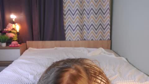 Kate online show from November 22, 1:10 pm