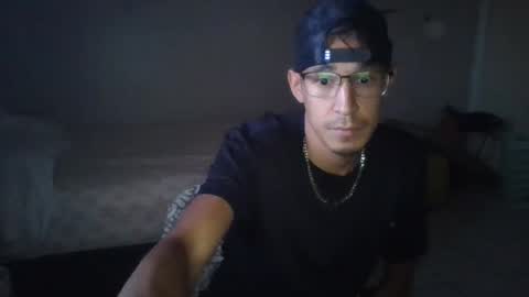 Snapshot of belz2346 chatting on September 12, 1:33 pm belz2346 online show from September 12, 1:33 pm