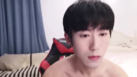 Snapshot of ben705676 chatting on March 3, 3:31 pm Ben online show from March 3, 3:31 pm