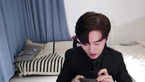 Snapshot of ben705676 chatting on September 12, 1:55 pm Ben online show from September 12, 1:55 pm