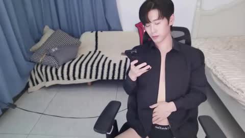 Snapshot of ben705676 chatting on September 24, 3:04 pm Ben online show from September 24, 3:04 pm