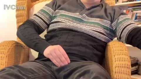 ben_2456 online show from April 17, 10:29 am