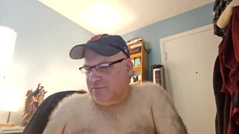 Bendavewill online show from May 21, 6:42 am