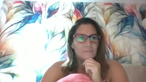 Becky online show from October 19, 4:02 am