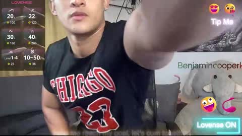 benjamincooperk online show from January 18, 11:47 am