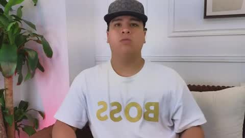 bennett_alejoo online show from April 7, 7:58 pm