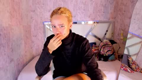 benny_wilson online show from October 24, 3:47 am