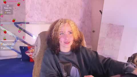 benny_wilson online show from December 16, 4:17 am