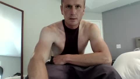 Snapshot of bennyc04041987 chatting on June 26, 4:11 pm BennyC online show from June 26, 4:11 pm