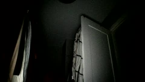 Snapshot of bennyc04041987 chatting on June 29, 8:42 am BennyC online show from June 29, 8:42 am