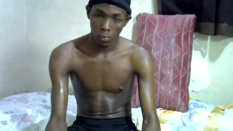 bentiiboys online show from June 18, 9:09 am