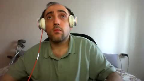 bentish online show from January 12, 12:44 pm