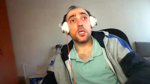 bentish online show from January 25, 2:03 pm