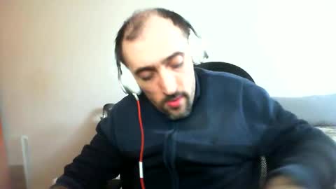 bentish online show from February 2, 12:57 pm