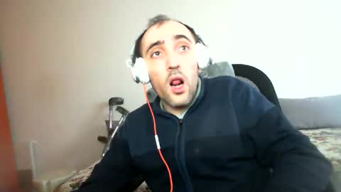 bentish online show from February 3, 2:02 pm