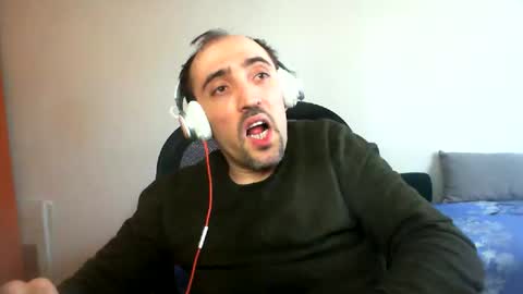 bentish online show from February 14, 1:18 pm