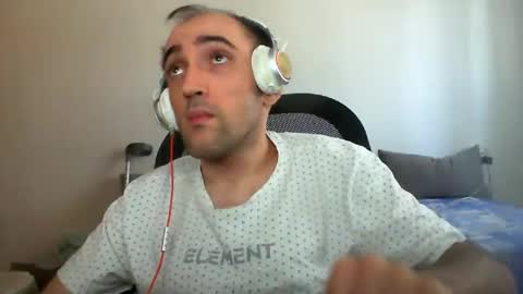 bentish online show from September 28, 8:52 am