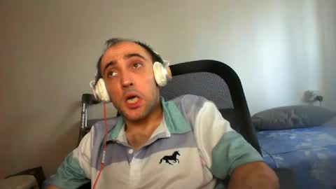 bentish online show from September 30, 11:37 am