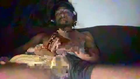 bentley_pov online show from April 9, 6:30 am