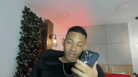 bento_fox online show from February 19, 3:46 am