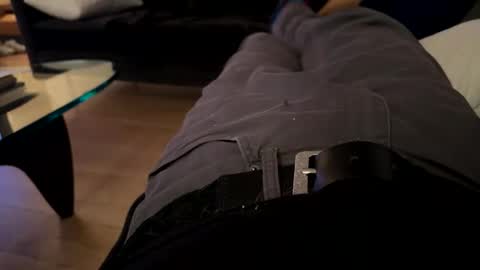 benz10001 online show from November 26, 2:56 am