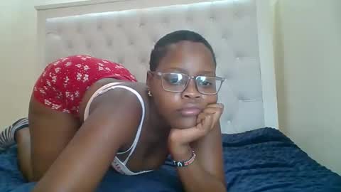 Snapshot of berbie_eva chatting on December 17, 7:42 pm Berbie eva online show from December 17, 7:42 pm