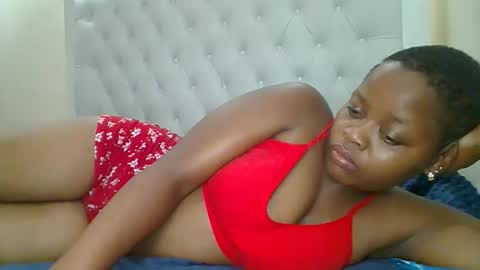 Snapshot of berbie_eva chatting on December 18, 7:47 am Berbie eva online show from December 18, 7:47 am