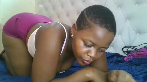 Snapshot of berbie_eva chatting on December 18, 8:48 pm Berbie eva online show from December 18, 8:48 pm