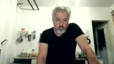 Martin online show from December 1, 8:47 pm