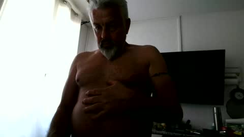 Snapshot of berg_boy chatting on June 22, 11:18 am Martin online show from June 22, 11:18 am