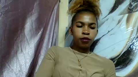 Snapshot of beriziky chatting on June 17, 2:47 am beriziky online show from June 17, 2:47 am