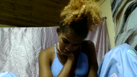 Snapshot of beriziky chatting on June 18, 11:53 pm beriziky online show from June 18, 11:53 pm