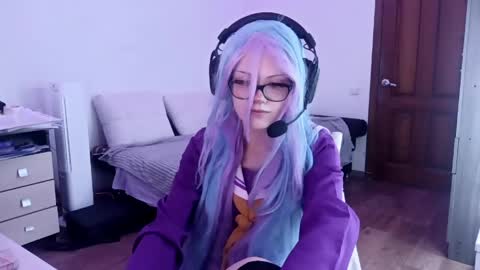 Lina online show from April 16, 3:13 pm