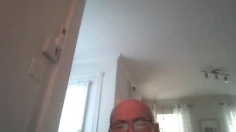 Snapshot of bernard1102 chatting on July 26, 11:55 pm bernard1102 online show from July 26, 11:55 pm