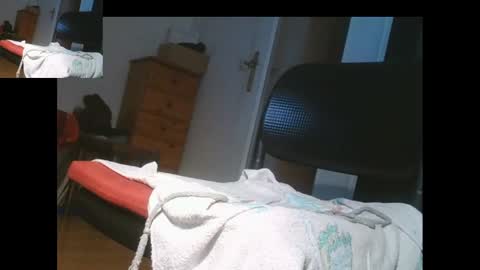 Snapshot of bernardo1968 chatting on February 11, 5:50 pm bernardo1968 online show from February 11, 5:50 pm