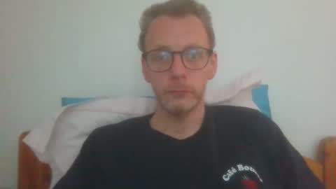 Snapshot of bernie484237 chatting on May 21, 5:20 pm Bernie online show from May 21, 5:20 pm