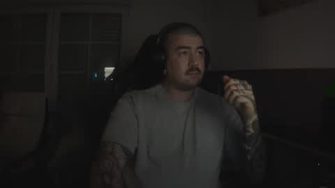 berto3389 online show from February 1, 1:37 am