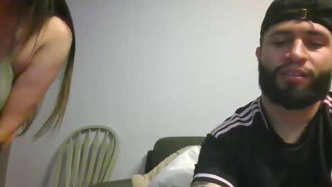 Snapshot of besosypasion chatting on November 17, 11:54 pm besosypasion online show from November 17, 11:54 pm