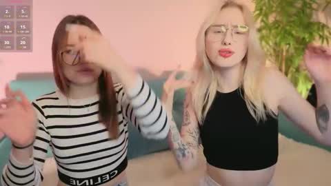 Danny and Kira online show from September 9, 10:15 am