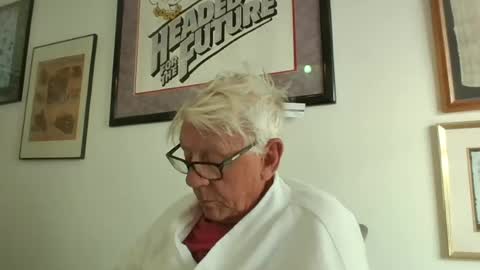 bestshot1951 online show from July 2, 11:49 am