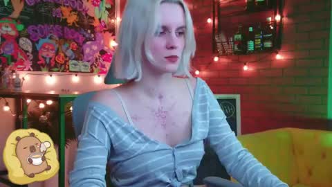 Snapshot of bethanycloud chatting on April 23, 12:29 pm Bethany online show from April 23, 12:29 pm