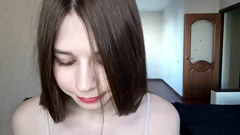 Leila online show from July 3, 2:56 pm
